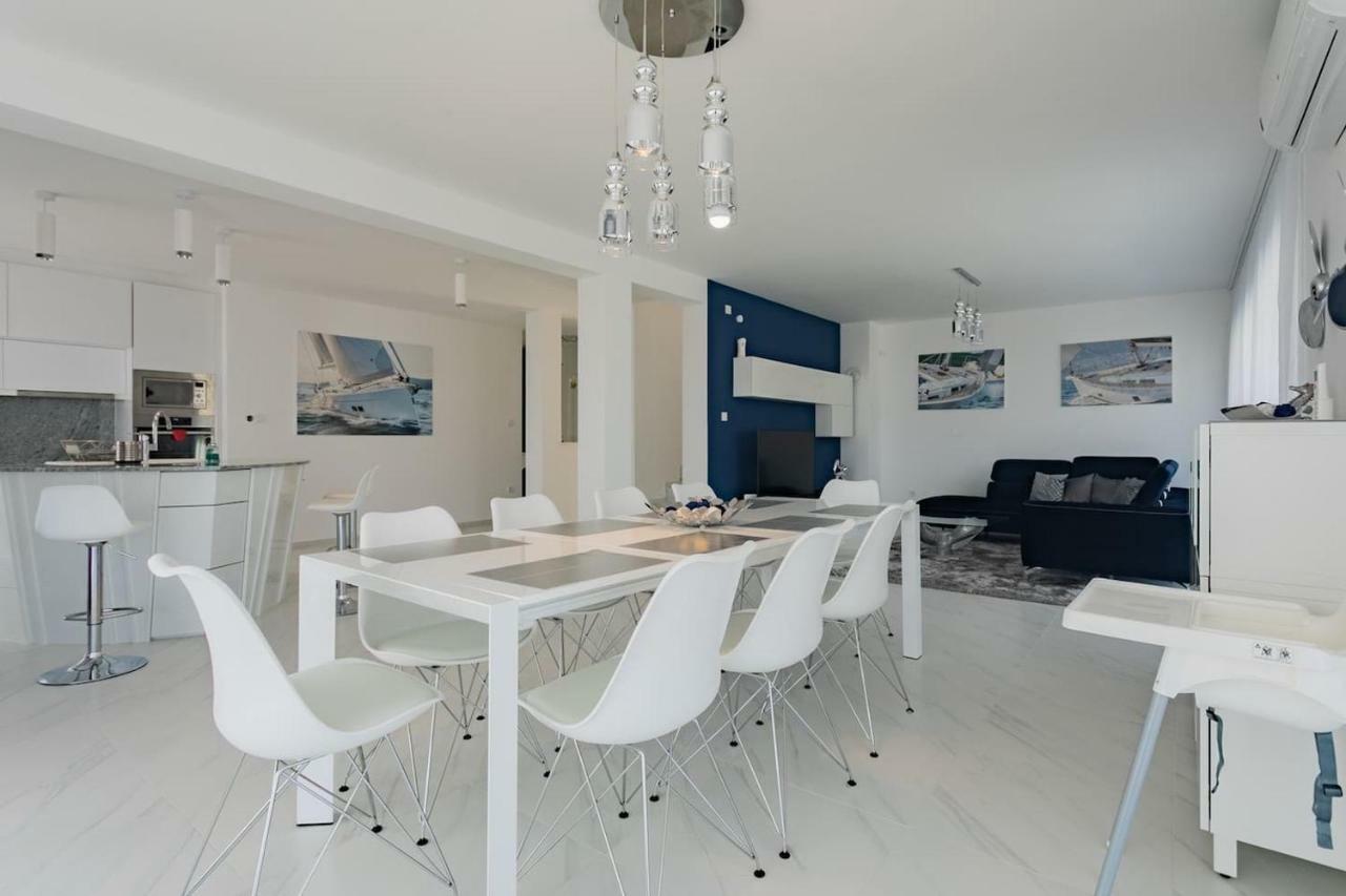 Villa Compass; Luxury Experience In Natural Bay. Ražanj Dış mekan fotoğraf